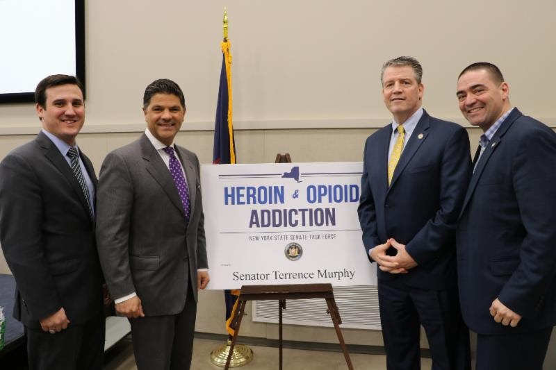 murphy_hosts_fact-finding_public_meeting_on_sober_homes3.jpg