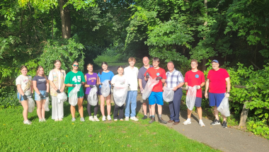 Senator Rhoads Leads Environmental Cleanup at Tackapausha Park in Seaford