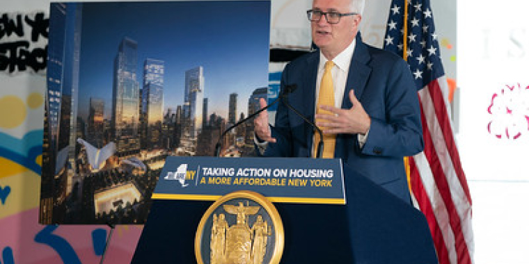 Senator Kavanagh speaks at 5WTC Press Conference