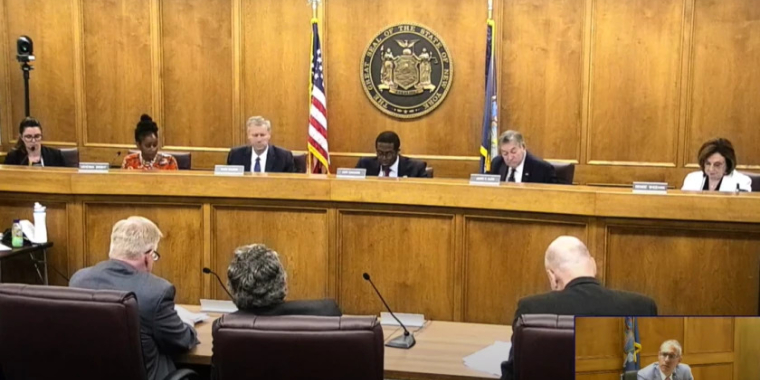 The New York State Public Service Commission voted to approve a limited rate hike for Central Hudson Gas & Electric on Thursday.