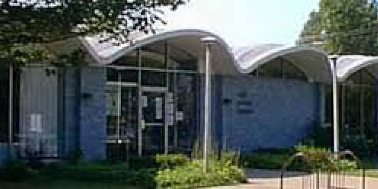 Lake Shore Library Branch