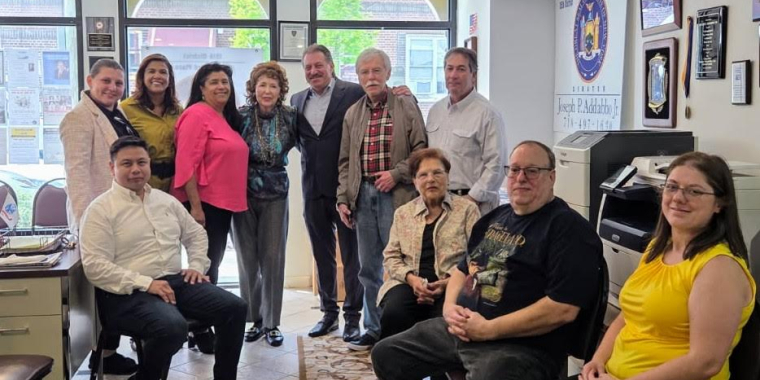 Senator Addabbo welcomed constituents to his Middle Village Office to commemorate it's 15th anniversary.