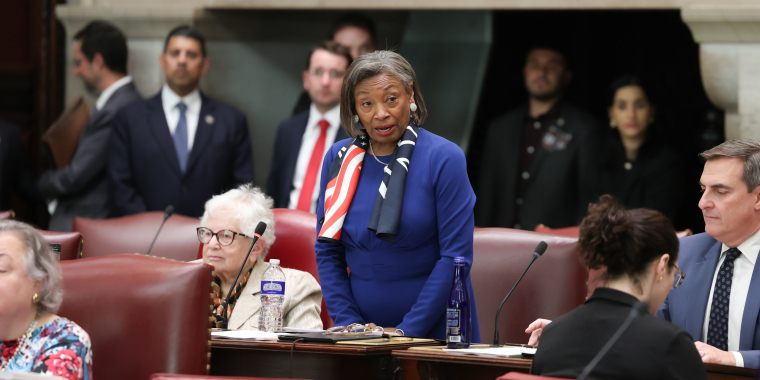 Majority Leader Stewart Cousins Led Senate Passage of Legislation to Support Veterans and Service Members