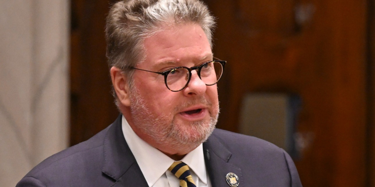 Sen. Harckham in Albany