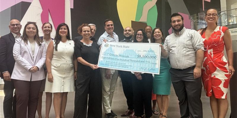 NY State Senator Kristen Gonzalez, Deputy Leader Senator Gianaris, Queens delegation, and community advocates present $8,500,000 in funding to Queens Museum