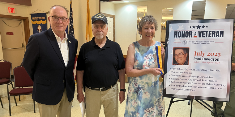 Senator Rolison with family of Paul Davidson
