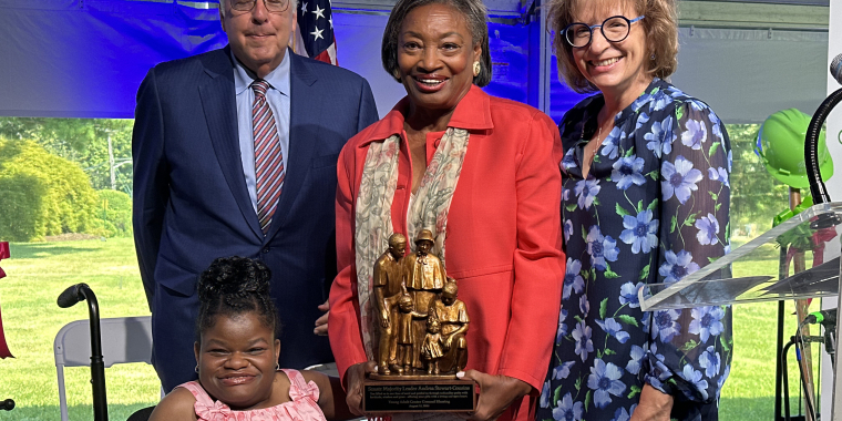 Majority Leader Stewart-Cousins Receives St. Elizabeth Seton Legacy Award