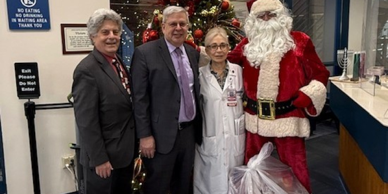 Senator Addabbo enjoyed bringing toys to children at Jamaica Hospital.