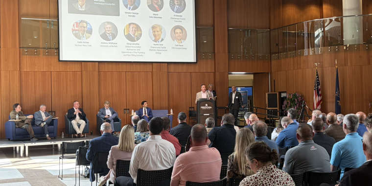 Attendees at the Nuclear 101 Forum 