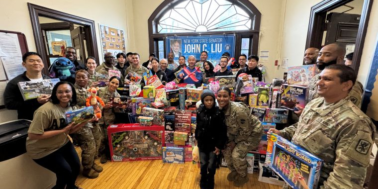 Toy Giveaway Fort Totten