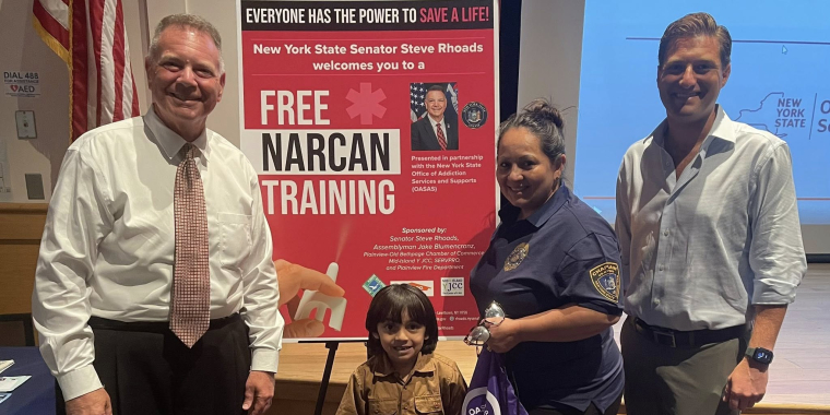 Plainview-Old Bethpage Narcan Training